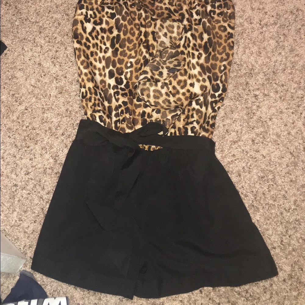 Sleeveless shorts one piece romper